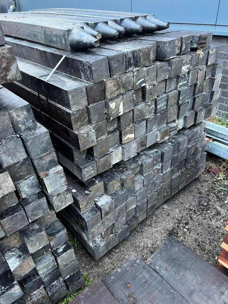 Hardhouten palen 7x7, Tuin en Terras, Palen, Balken en Planken, Ophalen of Verzenden, Zo goed als nieuw, 180 tot 250 cm, Palen