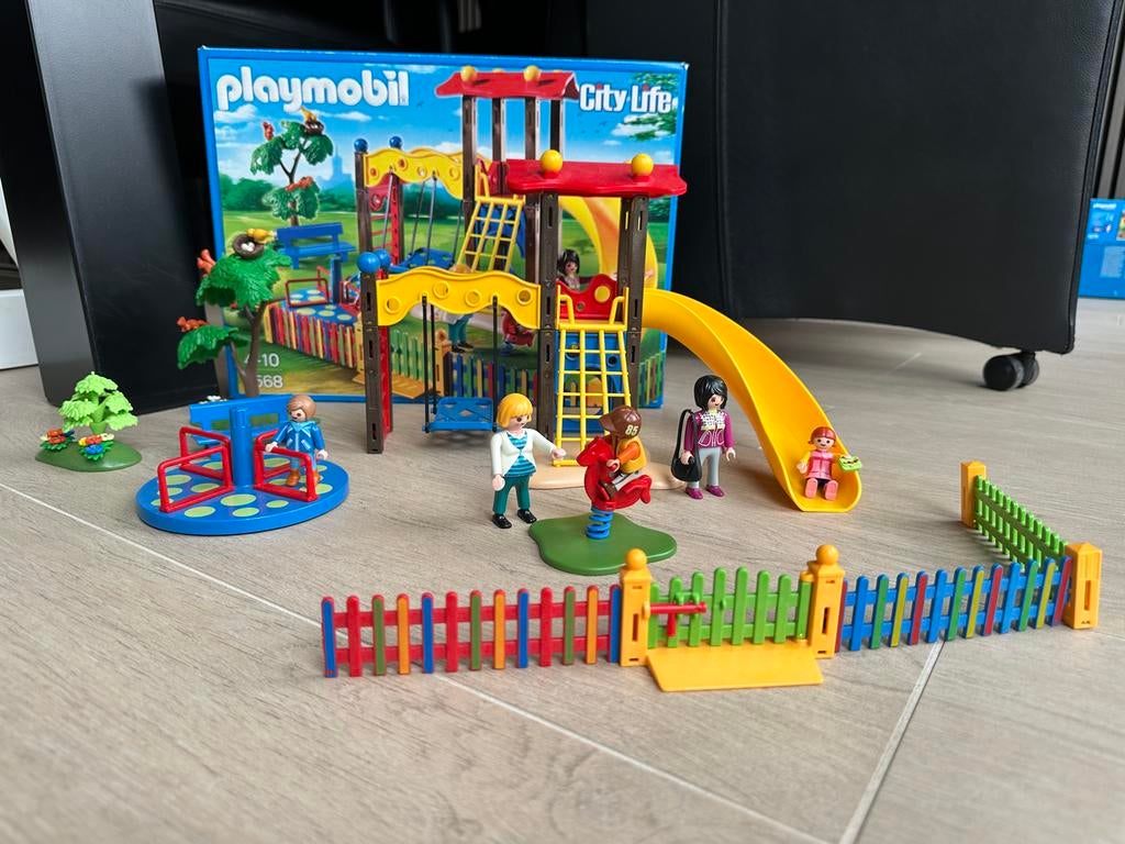 Playmobil Speeltuin 5568 - Complete Set, Ophalen of Verzenden, Zo goed als nieuw, Complete set