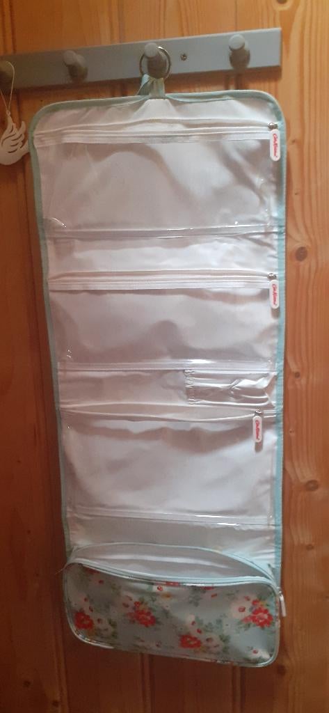 Cath Kidston toilettas, opvouwbaar, Ophalen of Verzenden, Zo goed als nieuw, Overige typen
