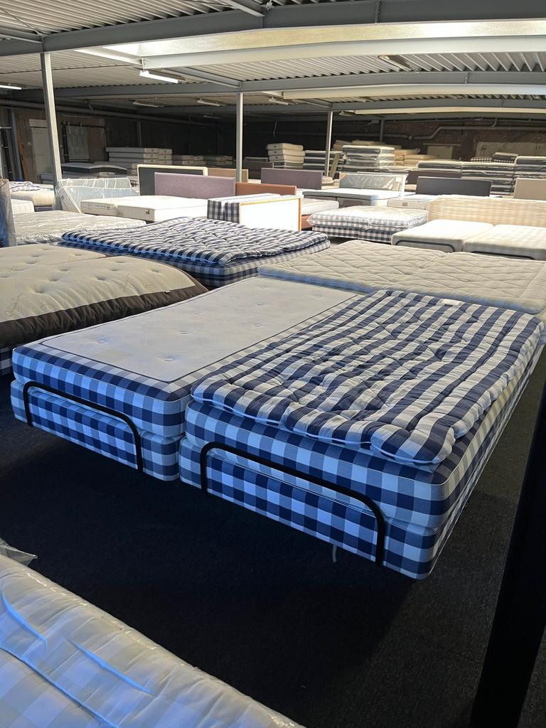 Hästens adjustable 210x210 elektrisch verstelbaar, Ophalen, Tweepersoons, Zo goed als nieuw, 180 cm