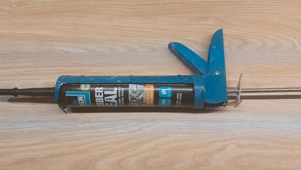 Bison Rubber Seal + Kitpistool - Gebruikt, Ophalen, Gebruikt