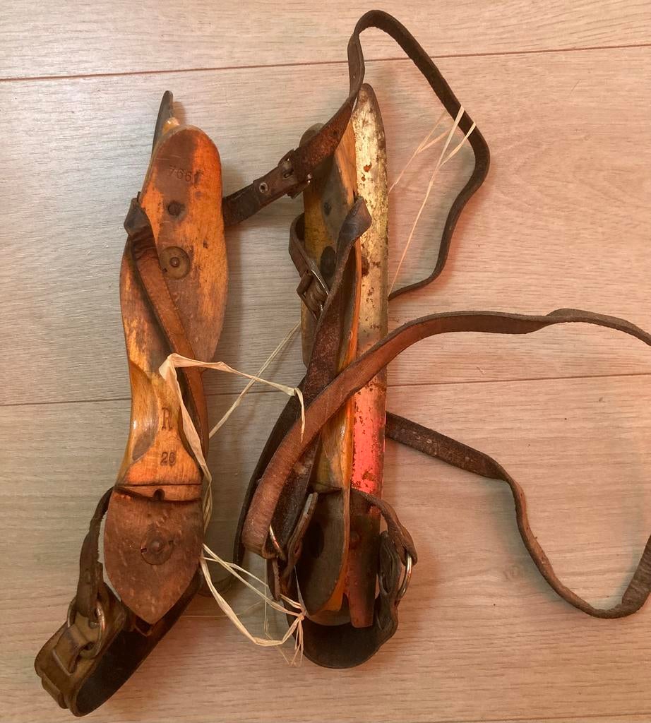 Antieke schaatsen, Antiek en Kunst, Curiosa en Brocante, Ophalen of Verzenden