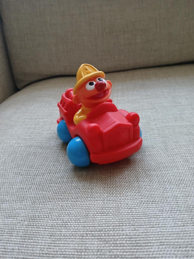 SESAMSTRAAT ERNIE IN BRANDWEER AUTO., Ophalen of Verzenden, Zo goed als nieuw, Overige typen