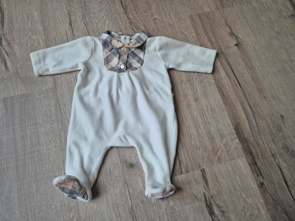 Zacht pakje Burberry maatje 50/56 nieuwstaat, Nieuw, Ophalen of Verzenden, Pakje, Jongetje