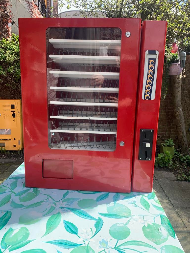 Rode vintage snoep automaat, Ophalen, Gebruikt