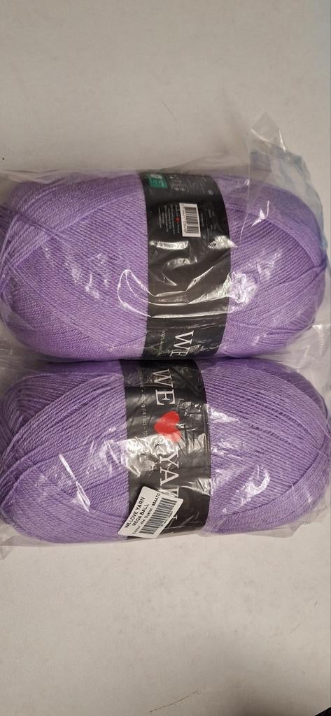 2 grote bollen wol, Ophalen of Verzenden, Nieuw, Breien of Haken, Wol of Garen