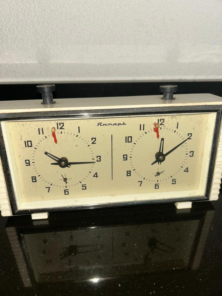 Vintage Schaakklok "Jantar" - Sovjet-Unie, Antiek en Kunst, Ophalen of Verzenden