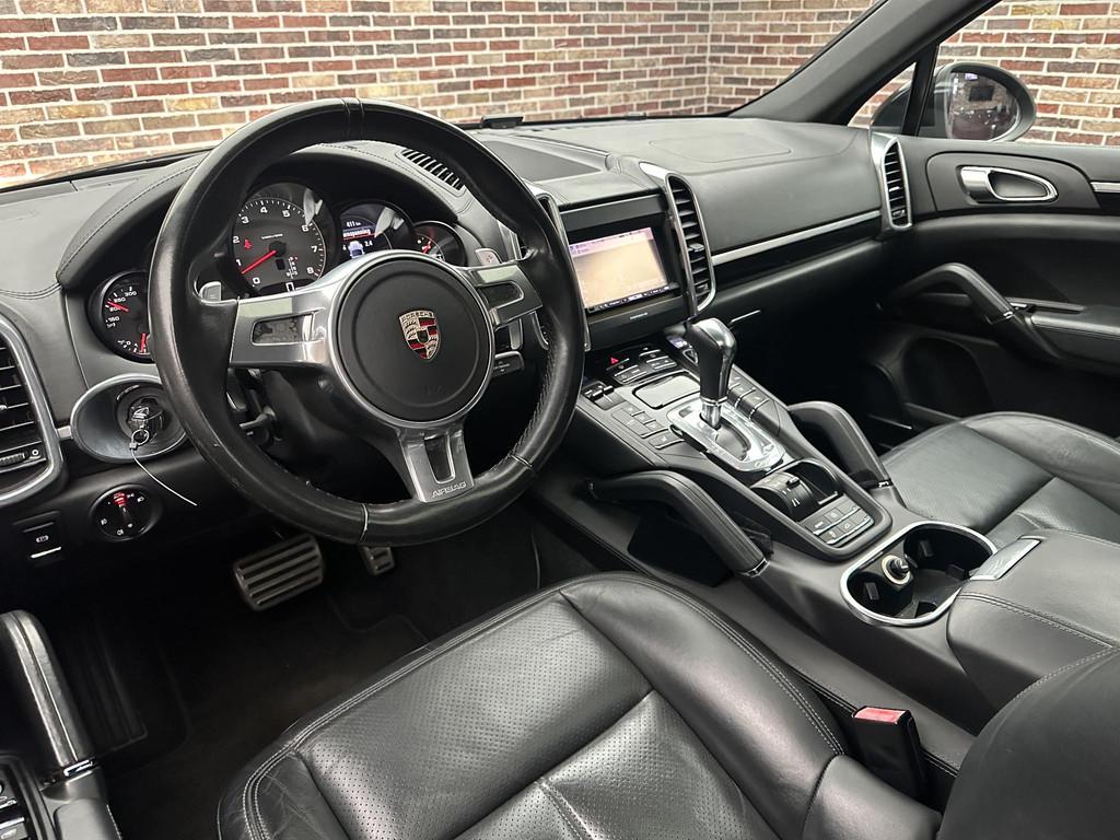 Porsche Cayenne 4.8 S Panorama | Stoelverwarming | Elektrisc, Automaat, Gebruikt, 8 cilinders, Start-stop-systeem