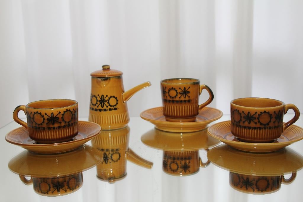 Goedewaagen geel gedecoreerde serviesdelen, Antiek en Kunst, Antiek | Servies los, Ophalen