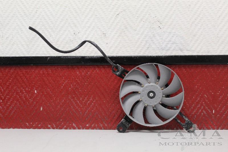 VENTILATOR Yamaha YZF R1M 2015-2016 (YZF-R1M 2CR), Motoren, Onderdelen | Yamaha, Dhr. S. di Majo, Gebruikt, Info@cama-motorparts.nl