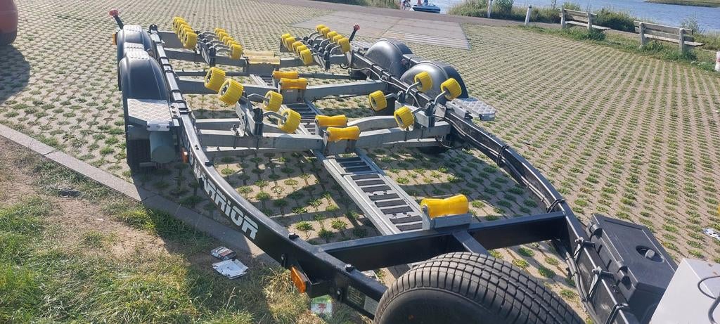 Mooie boottrailer te koop - Warrior, Ophalen, Gebruikt, Minder dan 6 meter