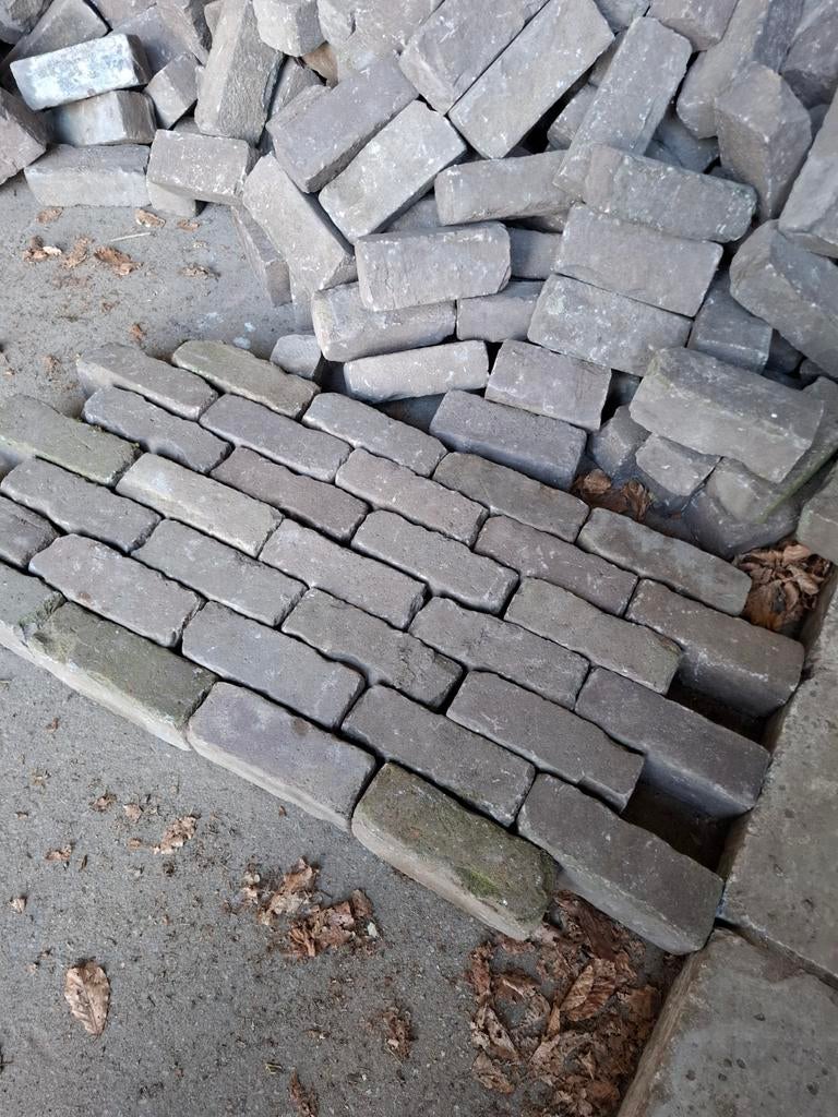 Oude gebakken dikformaat op pallets., Ophalen, Gebruikt, Keramiek, Klinkers