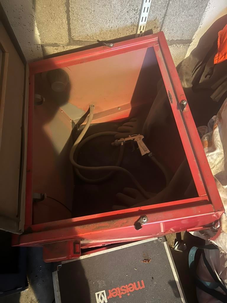 Straalkastje voor hobby, Ophalen, Gebruikt