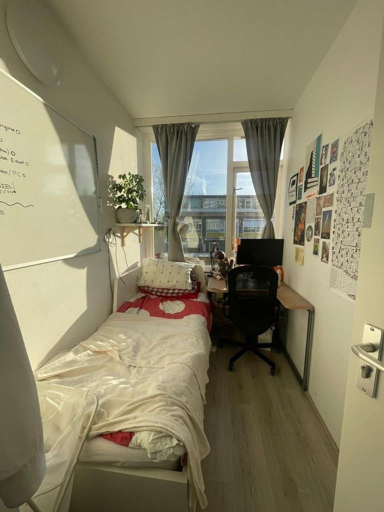 IKEA FLEKKE bedbank, Huis en Inrichting, Slaapkamer | Bedden, Zo goed als nieuw, Tweepersoons, 140 cm, Hout, Wit, Ophalen of Verzenden