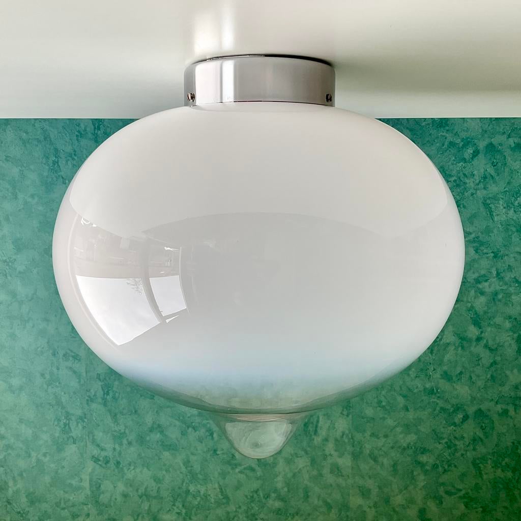 Vintage 70’s RAAK Ochtendmist-druppel Plafonnière Ø 28CM, Huis en Inrichting, Ophalen of Verzenden, Zo goed als nieuw, Glas, Mid Century Modern