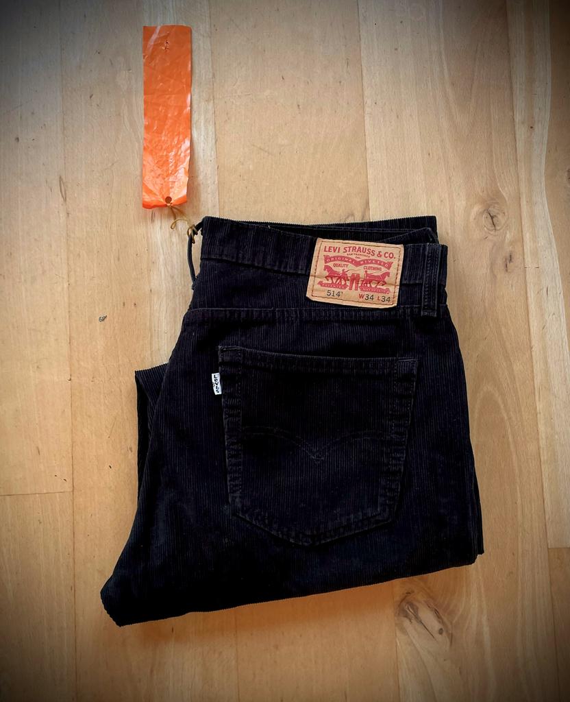 Levi’s 514 corduroy black rib katoen jeans W34 L32 / L34, Ophalen of Verzenden, Nieuw, Zwart, W33 - W34 (confectie 48/50)