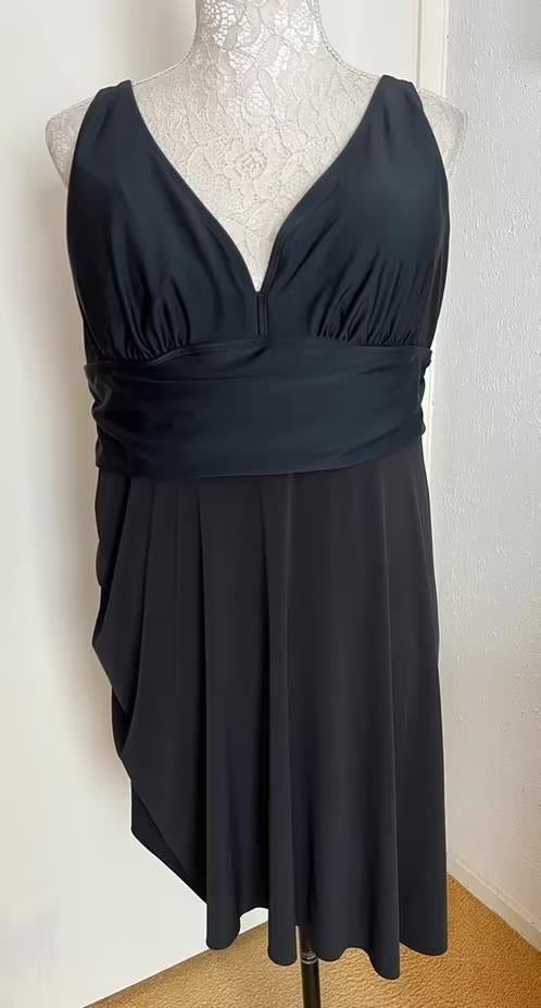 Badpak/badjurkje maat 48, Ophalen of Verzenden, Nieuw, Zwart, Badpak