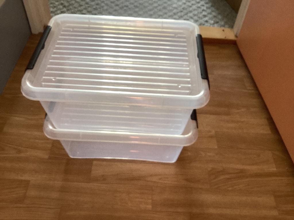 Plastic opbergboxen 2 stuks met deksel, Ophalen of Verzenden, Zo goed als nieuw