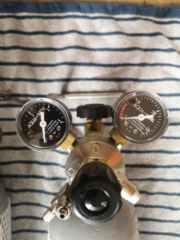 Co2 drukregelaar, Ophalen, Filter of Co2