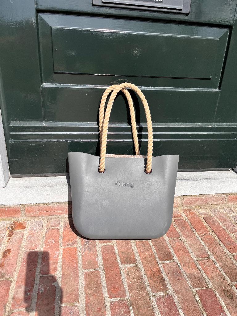 O Bag Grijze Schoudertas met handvatten van dik touw, Ophalen, Zo goed als nieuw, Grijs, Overige merken