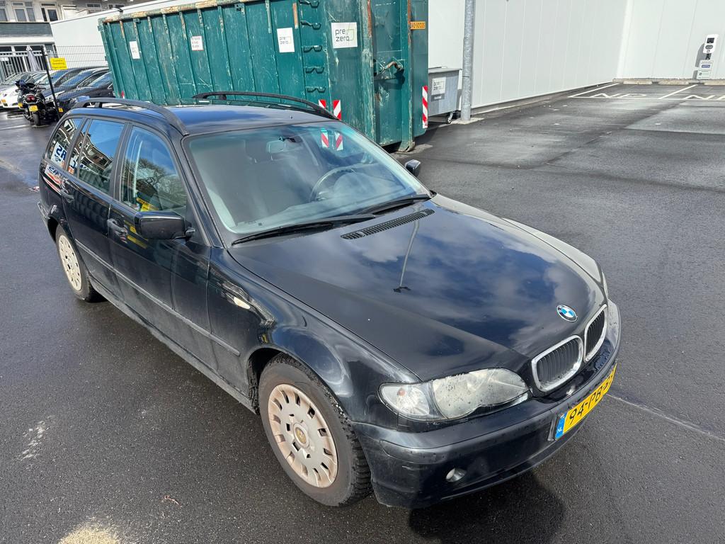 BMW 3-serie Touring 316i Black&Silver II, Achterwielaandrijving, 4 cilinders, Zwart, Handgeschakeld