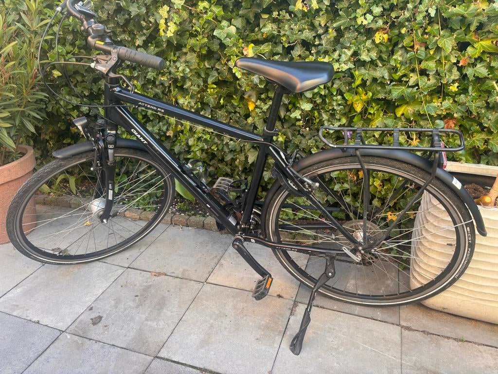 Giant Atttend RS herenfiets, Ophalen, Gebruikt, Velgrem, Versnellingen