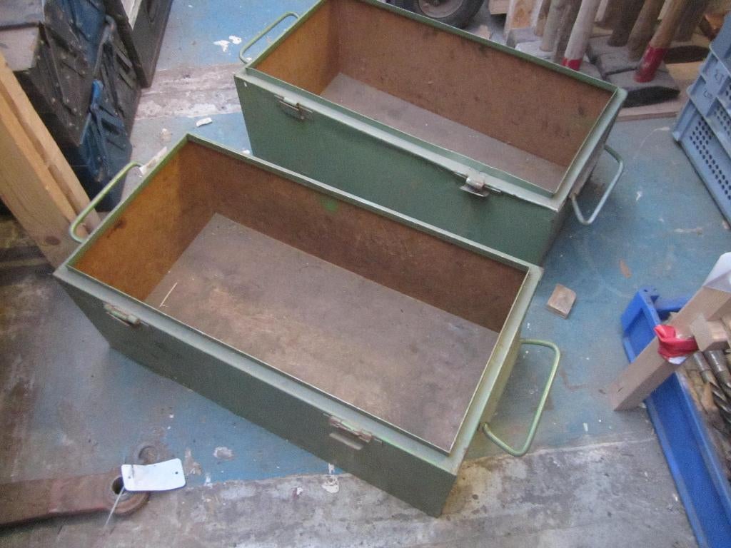 Stalen kisten, Ophalen of Verzenden, Gebruikt