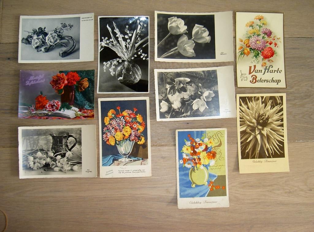 Ansichtkaarten , 10 stuks , thema bloemen . jaren 30-40 u, Ophalen of Verzenden, 1920 tot 1940, Gelopen, Natuur