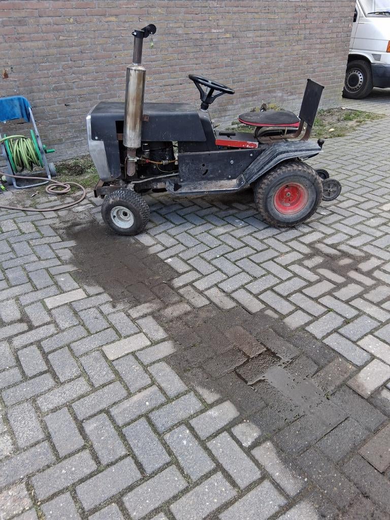 Zitmaaier met karretje, Tuin en Terras, Ophalen, Gebruikt