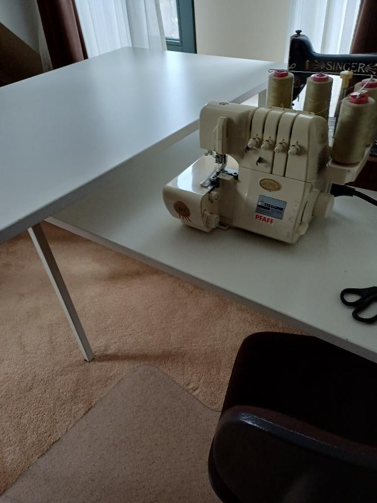 Patroon teken tafel, Overige typen, Vrouw, Zo goed als nieuw, Ophalen