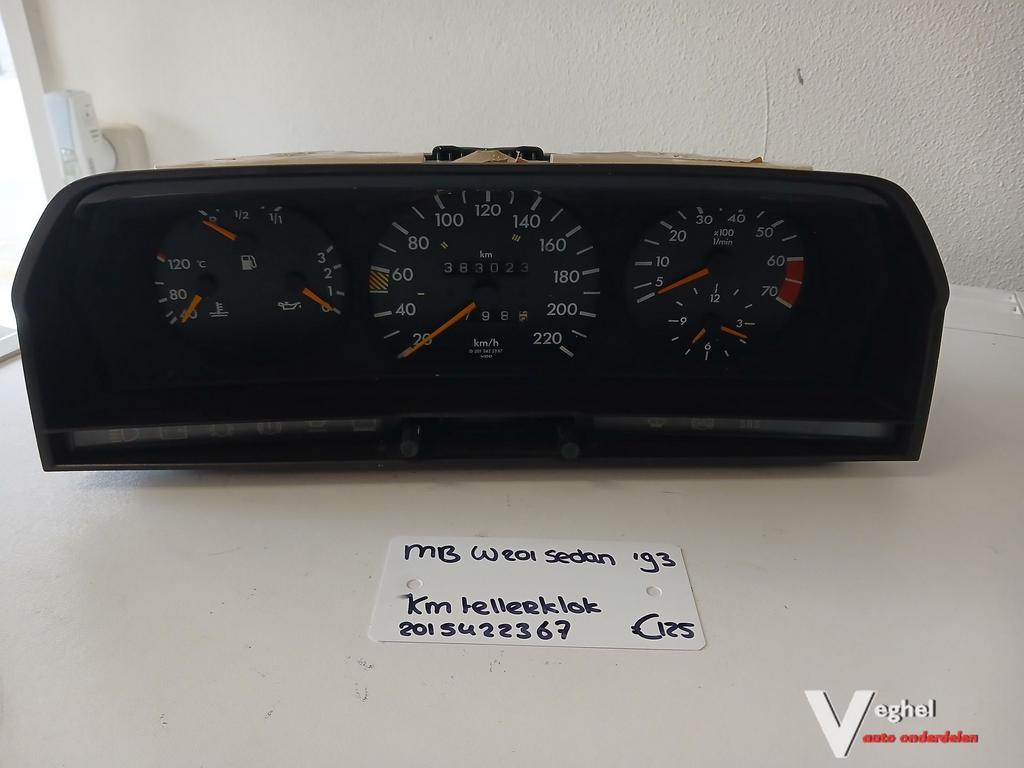 MB W201 sedan Km tellerklok 2015422367 '93, Gebruikt, -, -, Ophalen of Verzenden