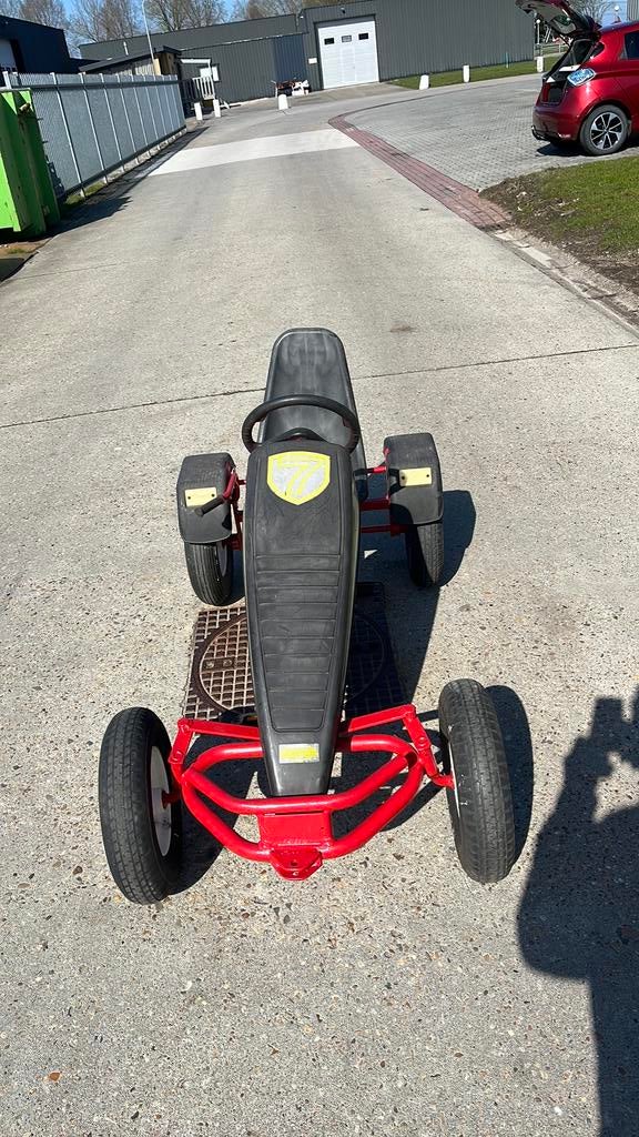 Rood met wit, Ophalen of Verzenden, Zo goed als nieuw