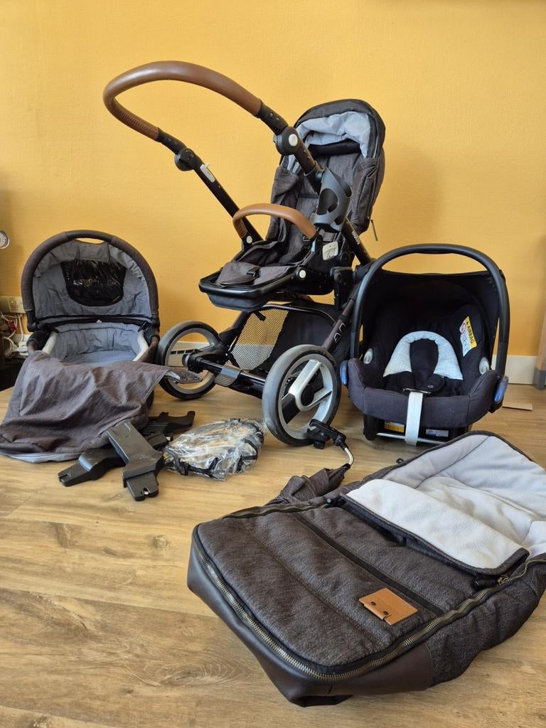 Mutsy Evo met Maxi-Cosi en reiswieg, Ophalen, Gebruikt, Mutsy