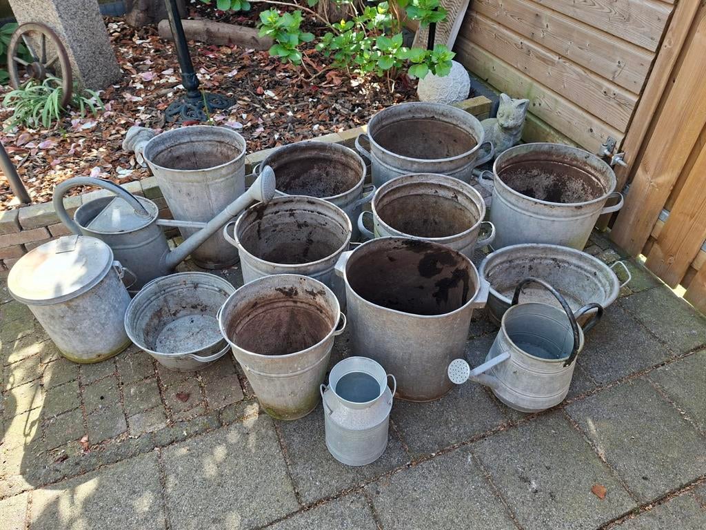 Partij zinken bakken, Ophalen, Rond, Metaal, Minder dan 30 cm