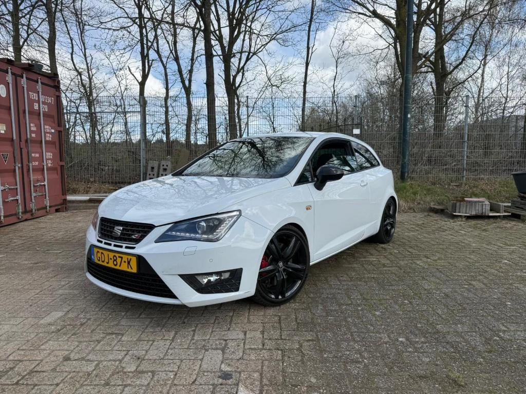 Seat Ibiza Cupra 1.8 TSI 192pk 3DRS 2016 wit, Auto's, Seat, Voorwielaandrijving, 1160 kg, Stof, Handgeschakeld