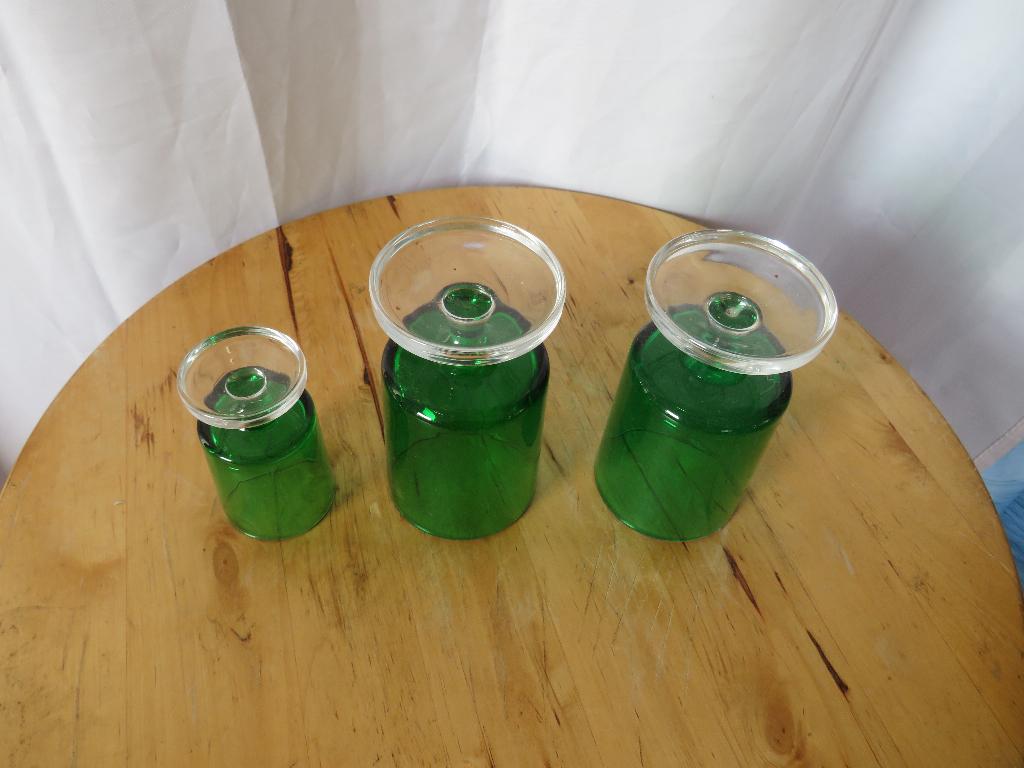 luminarc vintage 2 groene wijnglazen en 1 groen borrelglas, Ophalen of Verzenden