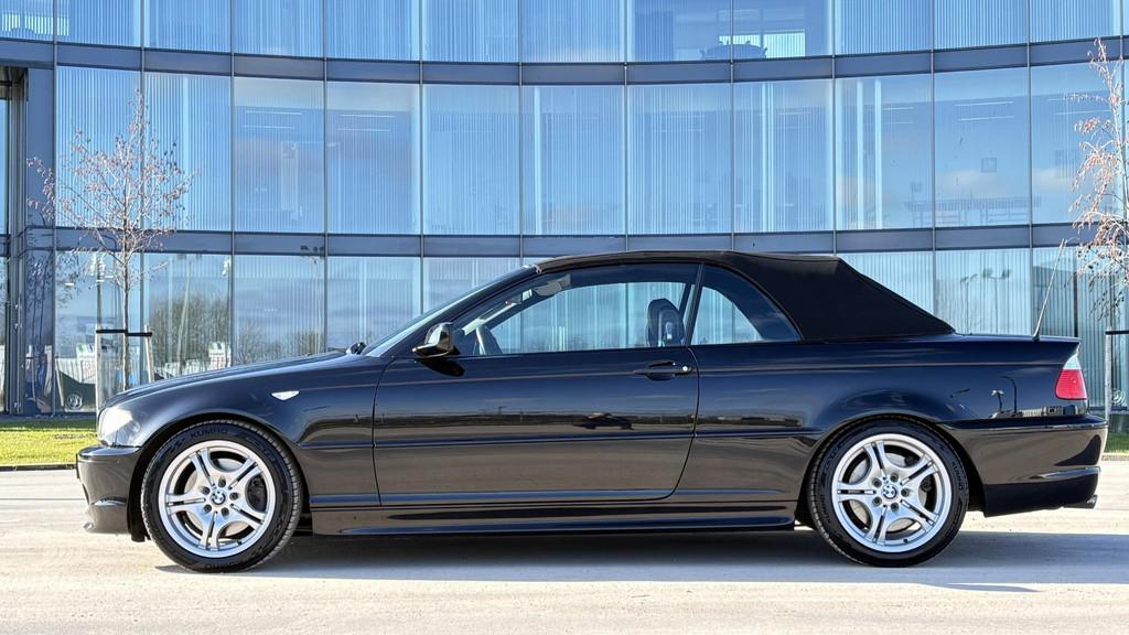 BMW 3-serie Cabrio 330Ci M-Sport, Auto's, BMW, Automaat, Achterwielaandrijving, Gebruikt, Zwart