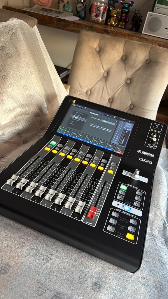 Yamaha dm3, Ophalen, Zo goed als nieuw