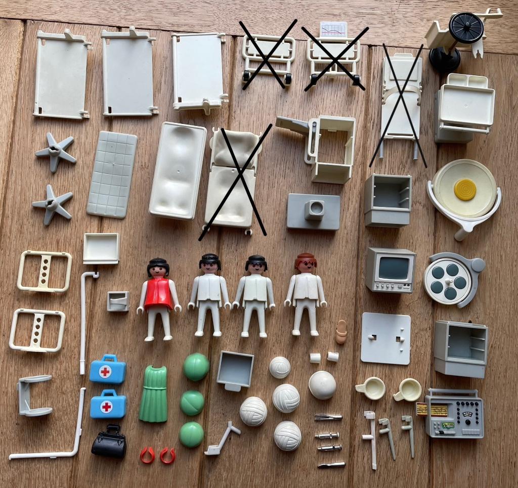 Vintage playmobil ziekenhuis poppetjes + onderdelen, Ophalen of Verzenden, Gebruikt