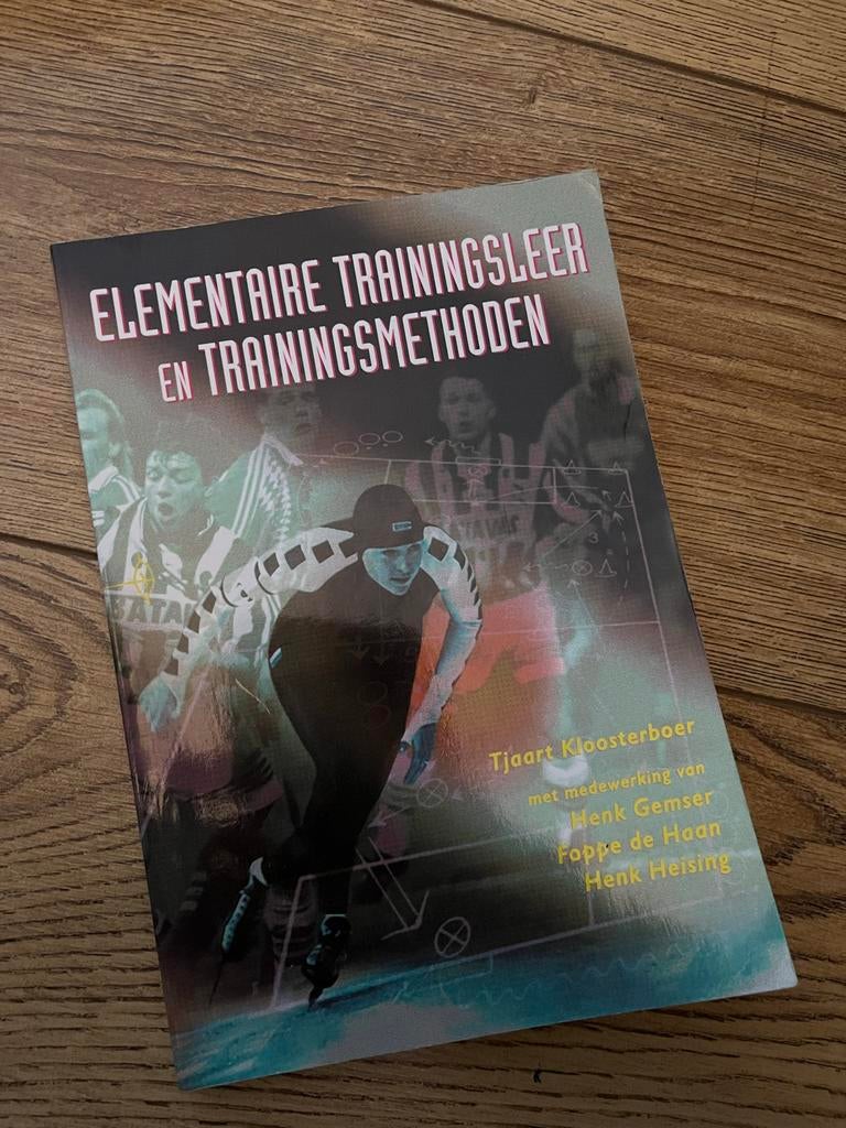 Elementaire Trainingsleer en Trainingsmethoden, Ophalen of Verzenden, Gelezen, Lopen en Fietsen