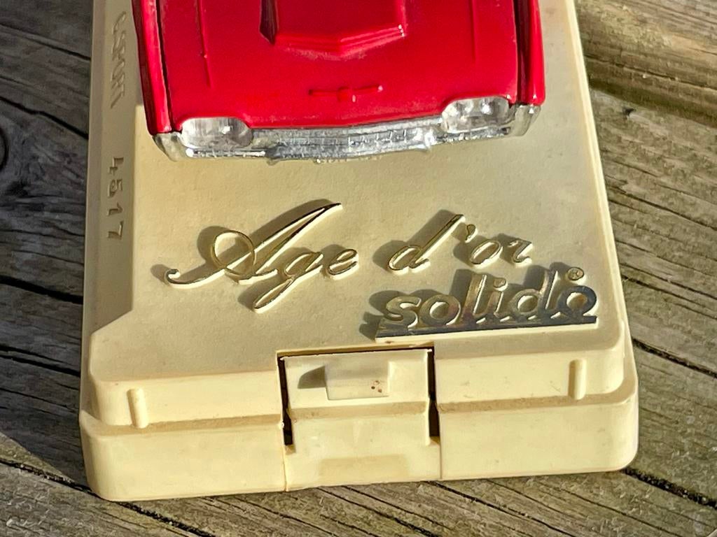 Solido Ford Thunderbird G-Sport 1:43 rood, Ophalen of Verzenden, Gebruikt, Auto, Solido