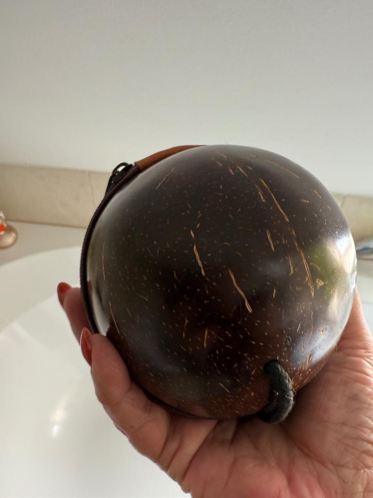 Kokosnoot tasje, Ophalen of Verzenden, Zo goed als nieuw, Bruin, Schoudertasje