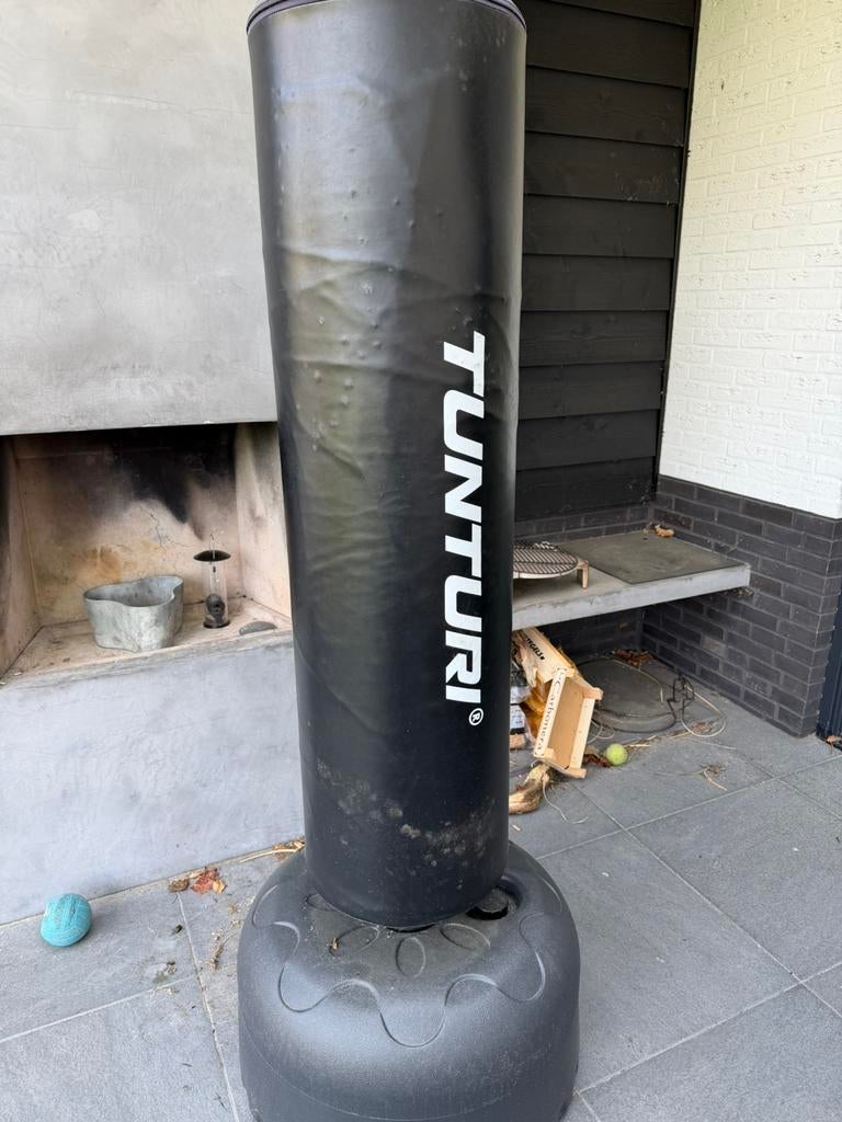 Tunturi bokspaal 1,8 m hoog, Ophalen, Gebruikt, Bokszak