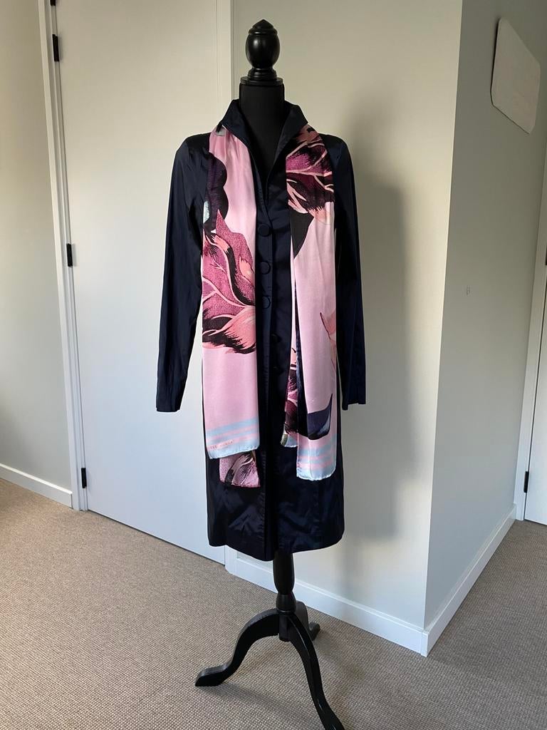 Jurk en lange blazer van Moq, Ophalen of Verzenden, Zo goed als nieuw