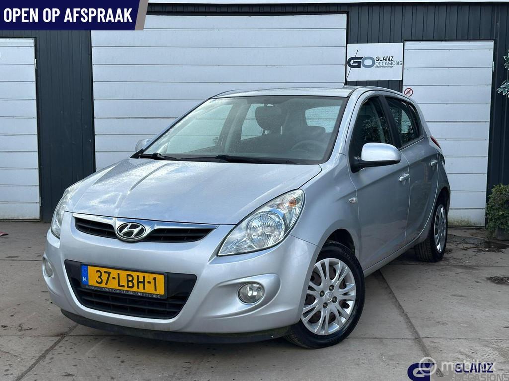 Hyundai i20 1.2i DynamicVersion, Auto's, 450 kg, Gebruikt, 31 €/maand, 4 cilinders