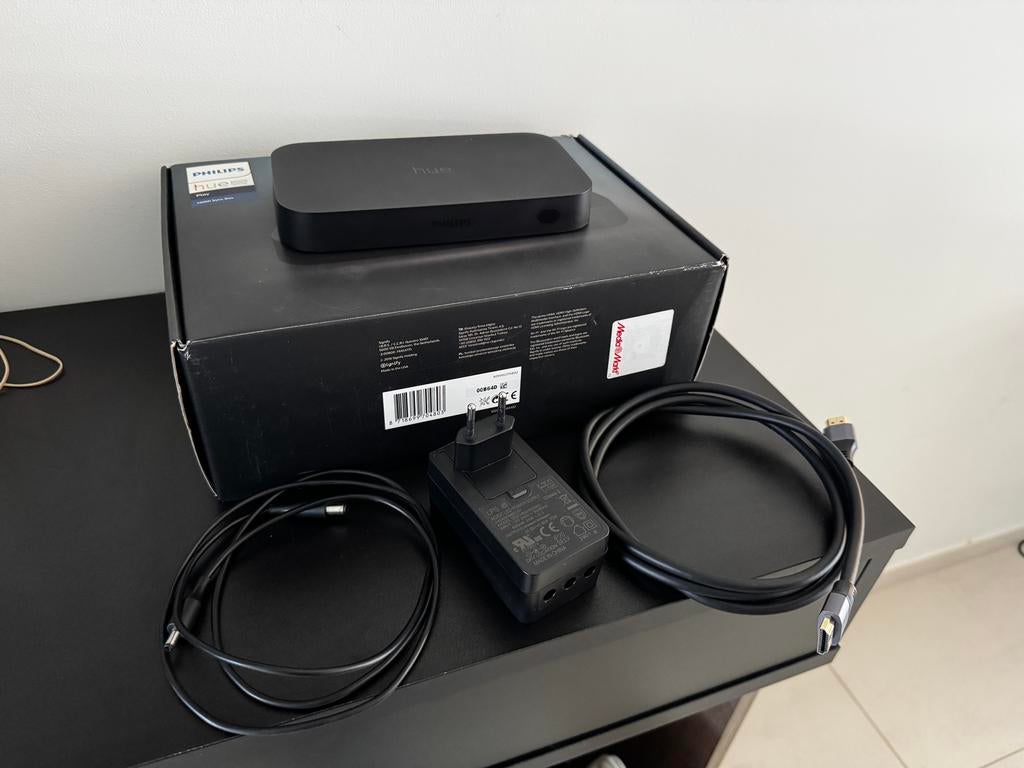 Philips Hue Sync Box 4K compleet, Audio, Tv en Foto, Audiokabels en Televisiekabels, Ophalen of Verzenden, Gebruikt, Minder dan 2 meter