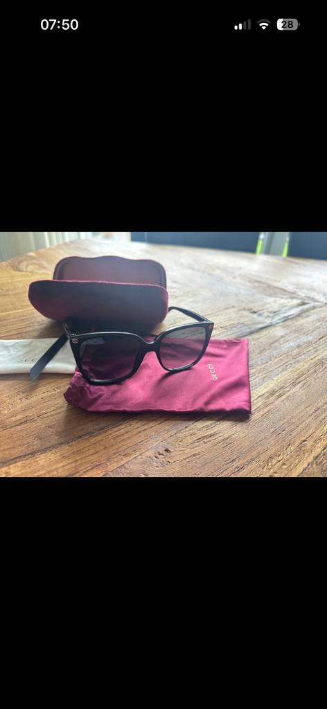 Gucci butterlfy zonnebril, Zonnebril, Zwart, Nieuw, Ophalen