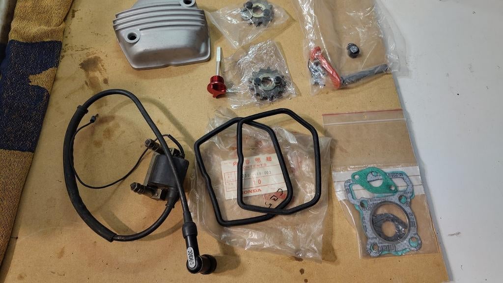 Honda cb 50 onderdelen, Ophalen of Verzenden