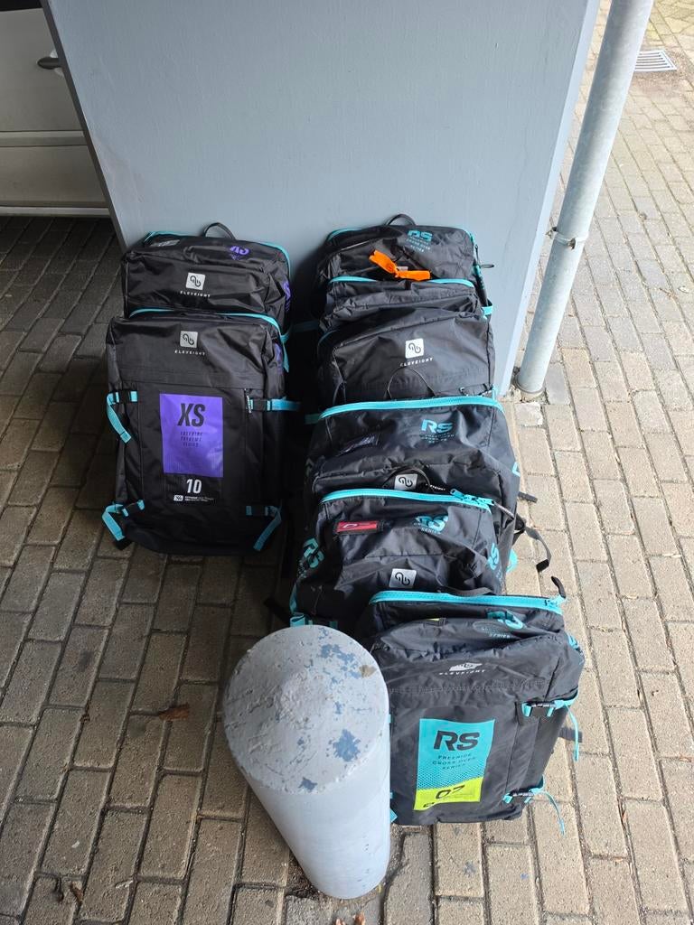 Eleveight kites nieuw demo en gebruikt alle soorten en maten, Twintip, Ophalen of Verzenden, Zo goed als nieuw, Kitesurf-set