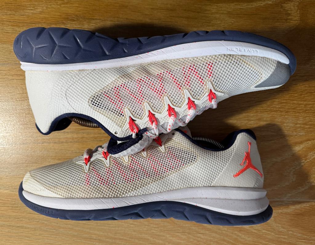 Air Jordan Trainer ST maat 45, Wit, Air Jordan, Ophalen of Verzenden, Sneakers of Gympen